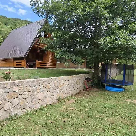 Wooden House Dom wakacyjny Kulen Vakuf